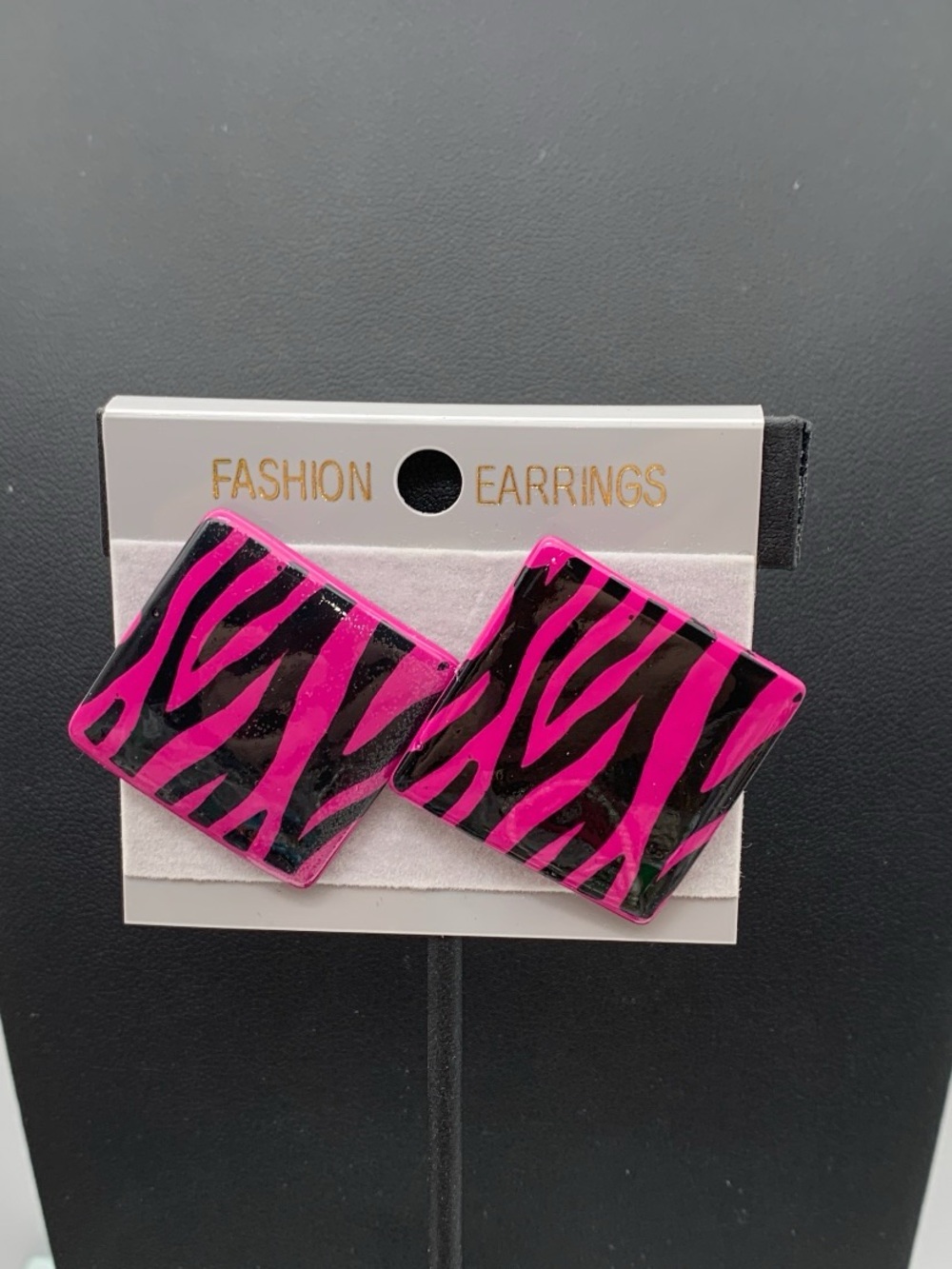 Vintage 80’s Pink and Black Zebra Square resin Stud earrings